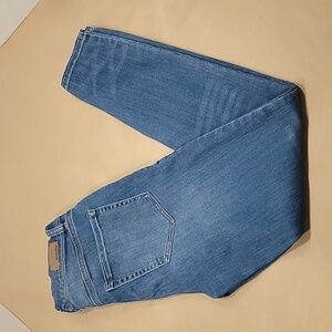 Garage High RIse Juniors Size 5 Jeans, Tapered Leg.